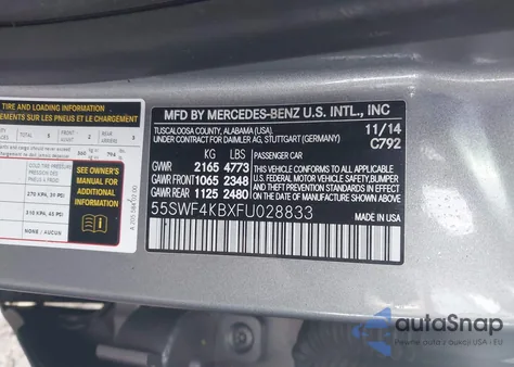 2015 Mercedes-Benz C 300 4Matic из США, поврежденный, VIN 55SWF4KBXFU028833